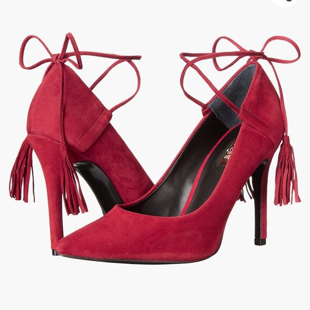 New!!! Guess Binum Pump